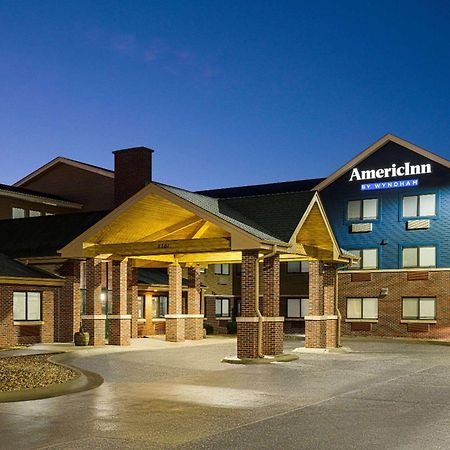 Americinn By Wyndham Lincoln South Екстериор снимка